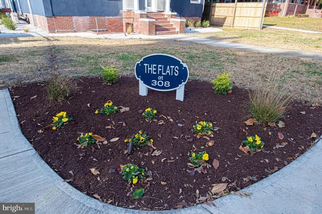 property at 308 N Division St