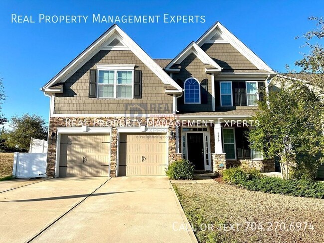 property at 7839 Sawgrass Ln
