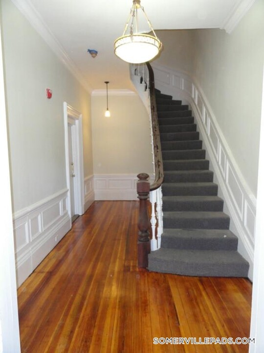 358 Broadway in Somerville, MA - Building Photo