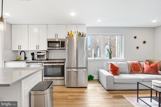 3965 Lancaster Ave in Philadelphia, PA - Building Photo - Building Photo