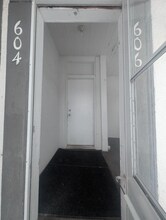 604 Adams St NE in Minneapolis, MN - Foto de edificio - Building Photo