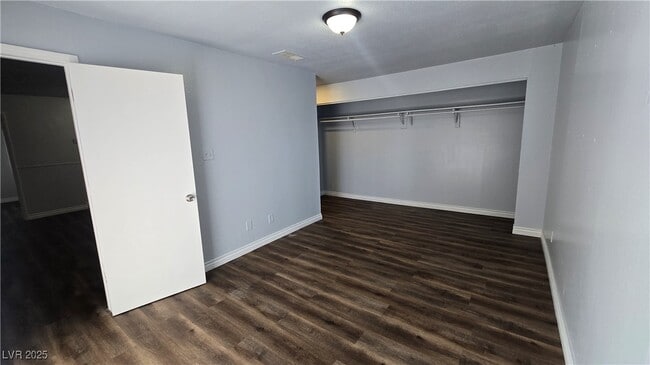 property at 716 N 11th St