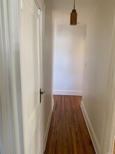 208-10 104th Ave in Queens, NY - Building Photo - Building Photo