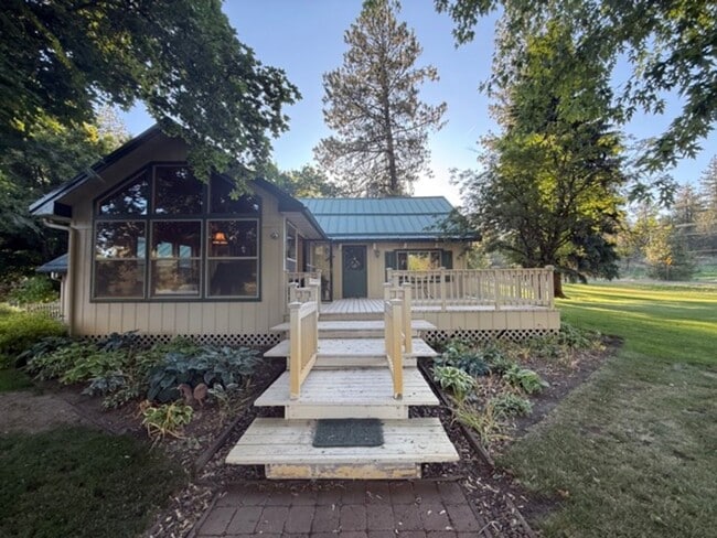 property at 20211 W Pine Springs Rd