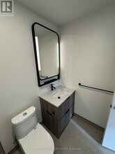 1050 Eastern Ave in Toronto, ON - Building Photo - Building Photo