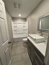 521 N 20th St in Fort Pierce, FL - Building Photo - Building Photo