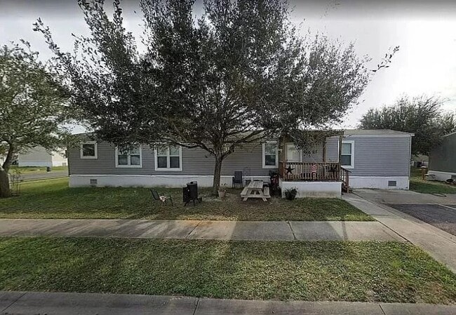 property at 3322 IH-69 Access Rd