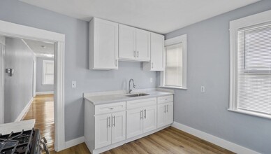 4 Navillus Terrace in Boston, MA - Building Photo - Building Photo
