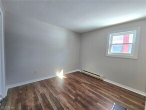 909 Garden Rd in Zanesville, OH - Building Photo - Building Photo