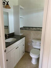 500 E Country Club Cir in Plantation, FL - Building Photo - Building Photo