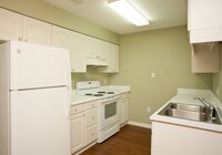 Summer Lane Apartments - 6