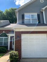11619 Stockdale Ct in Pineville, NC - Building Photo