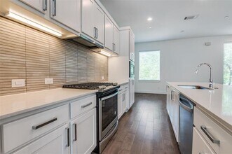1771 Mccoy St in Dallas, TX - Building Photo - Building Photo