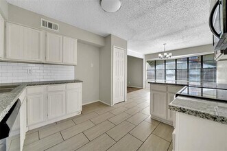 3113 Peachtree Ln in Plano, TX - Foto de edificio - Building Photo