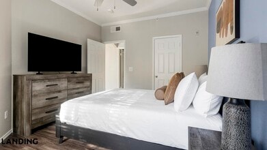 3201 Duval Rd, Unit 522 in Austin, TX - Foto de edificio - Building Photo