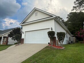 107 Vanessa Dr in Centerville, GA - Building Photo - Building Photo