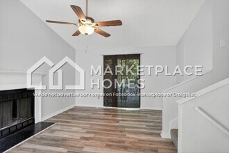 5858 Rock Rd in Union City, GA - Building Photo - Building Photo