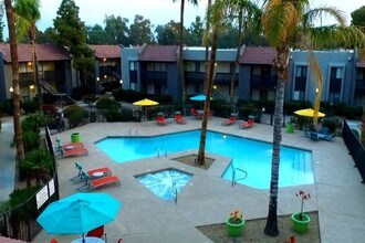 Willow Creek in Tempe, AZ - Foto de edificio - Building Photo