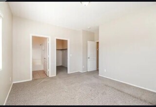 9072 W Hidalgo Ave in Phoenix, AZ - Building Photo - Building Photo