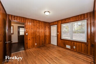 1443 Willow Trail SW in Atlanta, GA - Building Photo - Building Photo