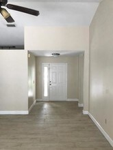 12908 Meadowbend Dr in Wellington, FL - Building Photo - Building Photo