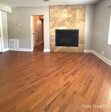 4328 Roanoke Pkwy in Kansas City, MO - Building Photo - Building Photo