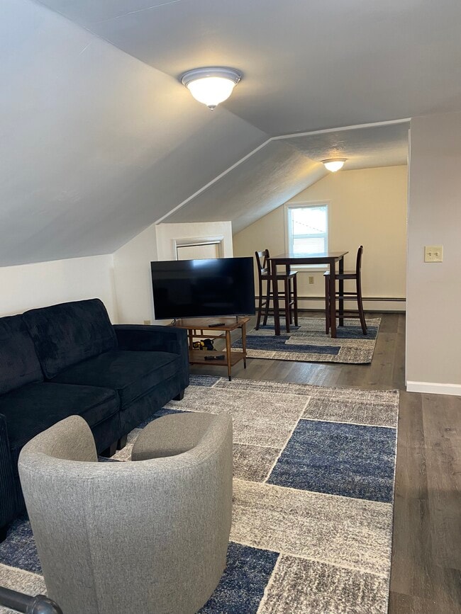 1200 Front St in Vestal, NY - Building Photo - Building Photo