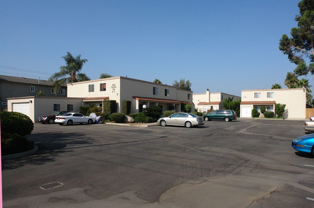 748 3rd St in El Cajon, CA - Building Photo