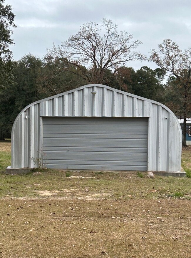 44270 Doc Hyde Rd in Ponchatoula, LA - Building Photo - Building Photo