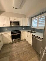 420 Celestial Way in Juno Beach, FL - Building Photo