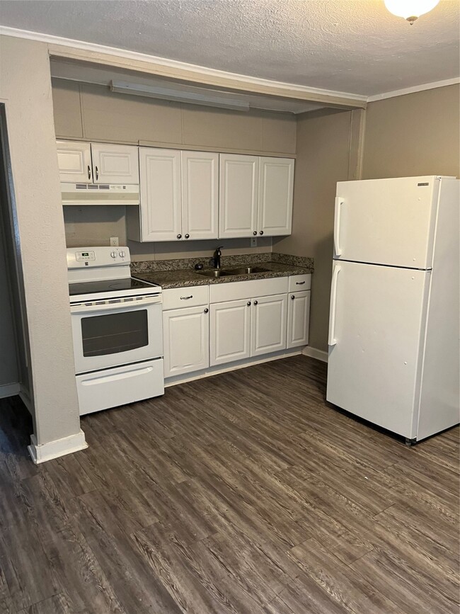 property at 2321 Franklin St