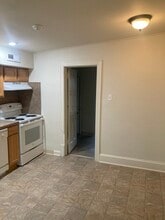 1167 Main St, Unit 2 in Royersford, PA - Building Photo - Building Photo