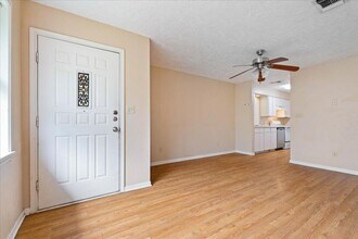 908 N LBJ Dr in San Marcos, TX - Building Photo - Building Photo
