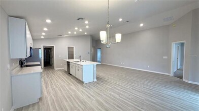 485 Windy Willow Wy in St. Cloud, FL - Building Photo - Building Photo