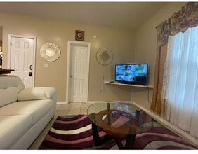 6239 Waldo Dr in New Orleans, LA - Building Photo - Building Photo