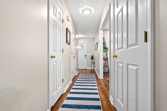 1477 N Donahue Dr in Auburn, AL - Building Photo - Building Photo