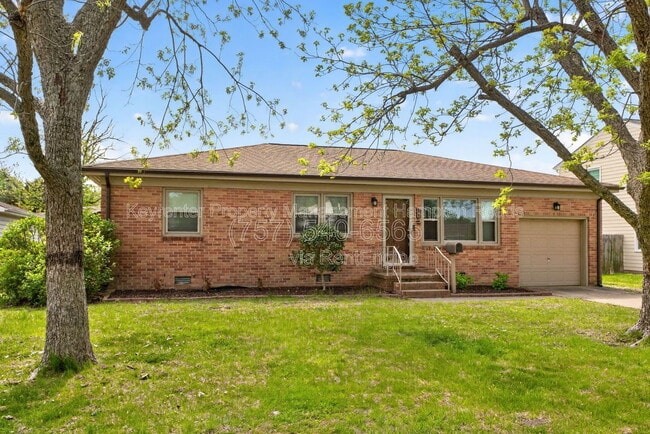 property at 204 Cleopatra Ct