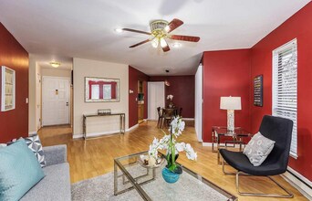 1980 Barrymore Common in Fremont, CA - Building Photo - Building Photo