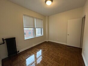 538 W Cornelia Ave in Chicago, IL - Foto de edificio - Building Photo