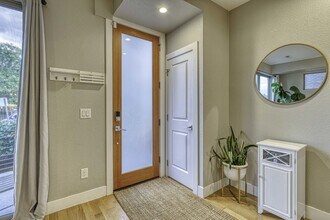 1405 Knox Ct in Denver, CO - Building Photo - Building Photo