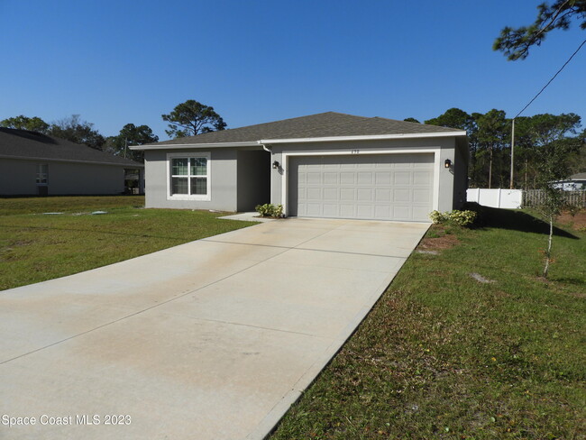 property at 690 San Filippo Dr SE