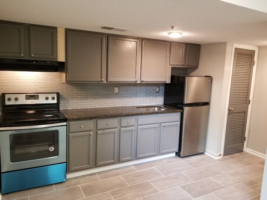 Center Crossing Apartments Hickory, NC Apartments For Rent