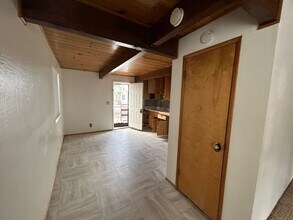 745 W Aeroplane Blvd in Big Bear, CA - Building Photo - Building Photo