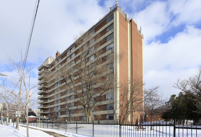 Centennial Apartments in Toronto, ON - Building Photo - Building Photo