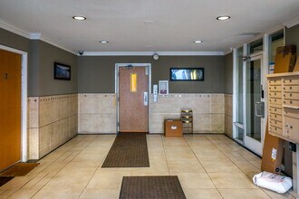 55 Fairmount Ave in Oakland, CA - Building Photo - Building Photo