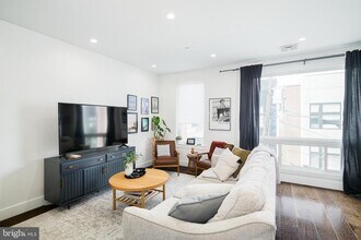 2015 Blair St in Philadelphia, PA - Building Photo - Building Photo