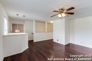 5007 Crestwood Hill Dr in San Antonio, TX - Building Photo - Building Photo