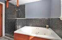 7828 Scott St photo'