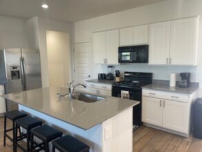 3598 N Kellen Cyn Ct in Tucson, AZ - Building Photo - Building Photo