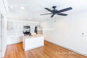 5610 Lewis St-Unit -C in Dallas, TX - Building Photo - Building Photo